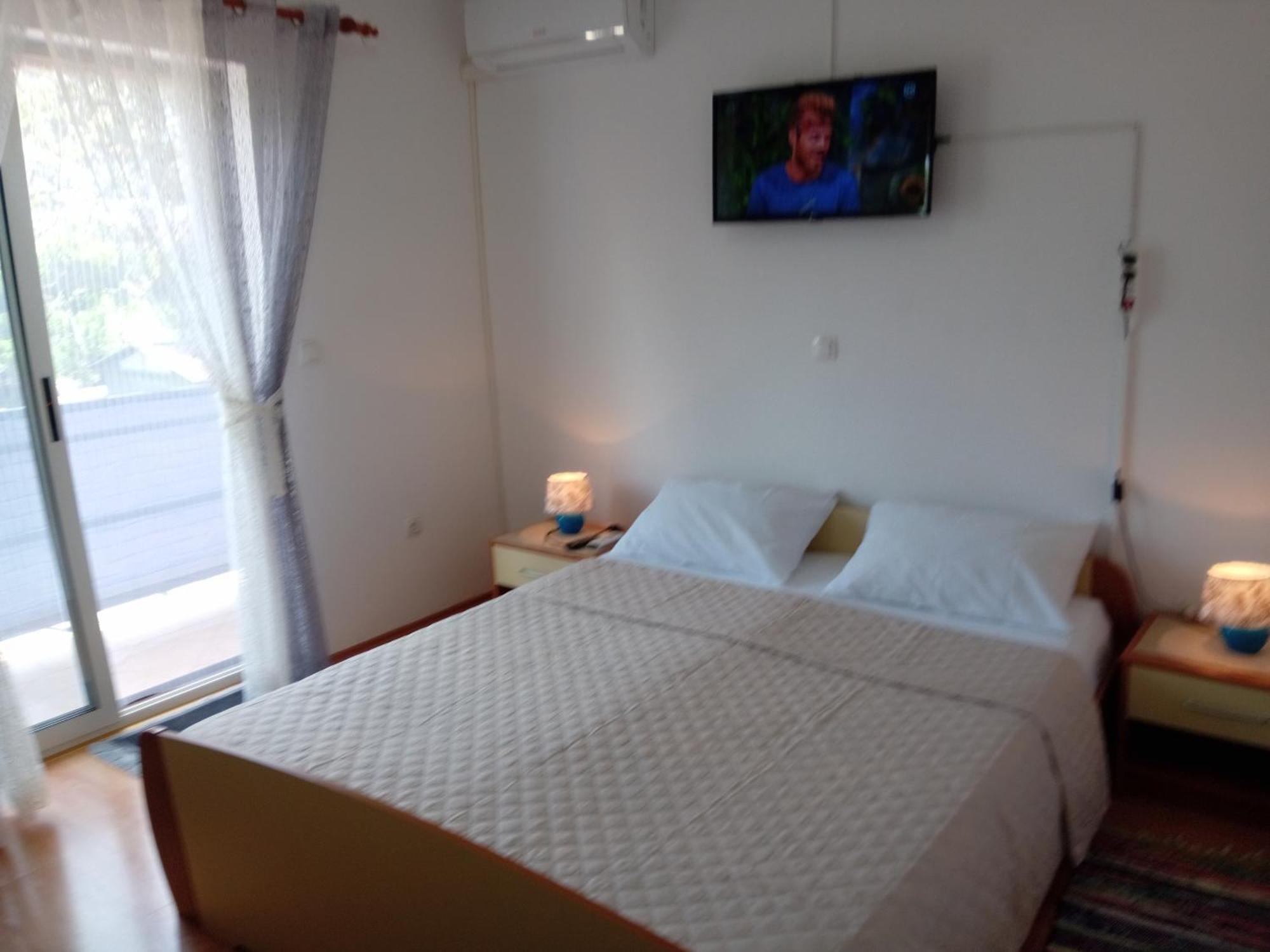 Apartments And Room Markovic Rovinjsko Selo Exterior photo